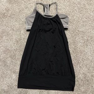 Lululemon no limits tank top with built in bra black size 8